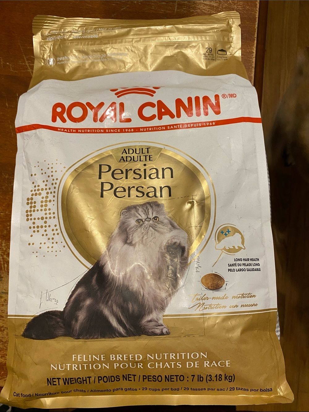 Adult Persian Cat Food - Gold/White
